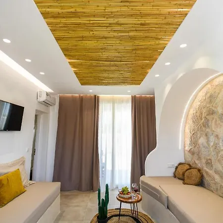 Aggeliki's Diamond 4* Agia Anna (Naxos)